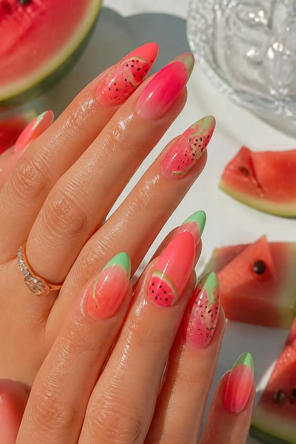 20 Trendy July Nails That Capture Every Bit of Peak Summer Energy 3 trendy july nails 917