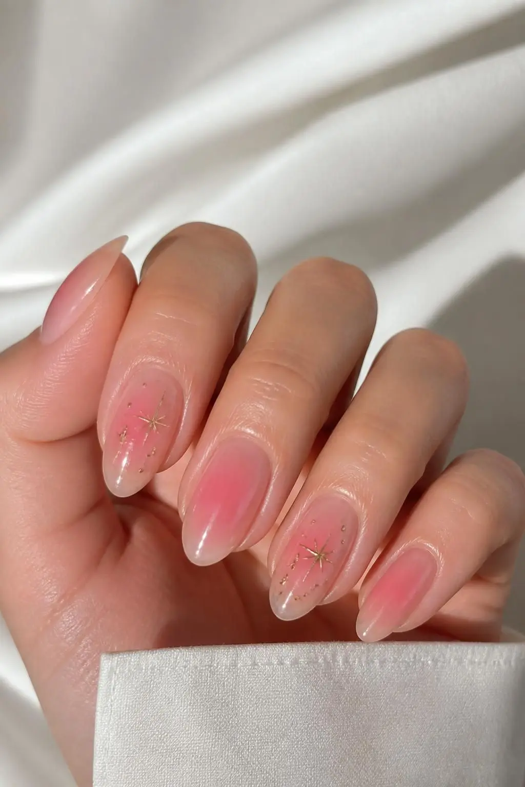 20 Trendy July Nails That Capture Every Bit of Peak Summer Energy 5 trendy july nails 919
