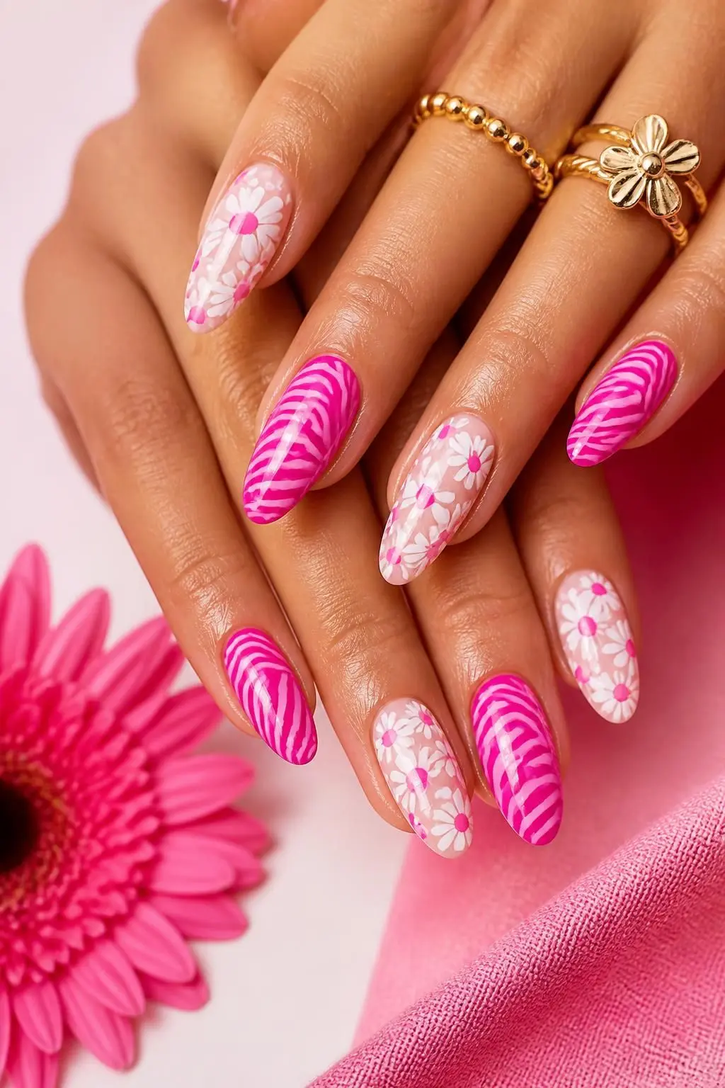 20 Trendy July Nails That Capture Every Bit of Peak Summer Energy 20 trendy july nails 934