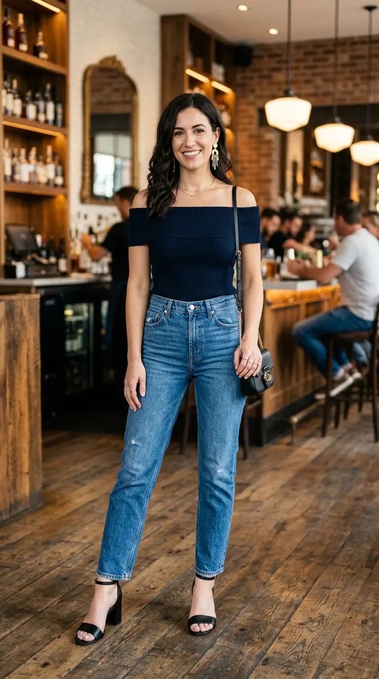 20 Bar Outfits for Women That Look Chic, Confident & Night-Out Ready 19 20 bar outfits 3472